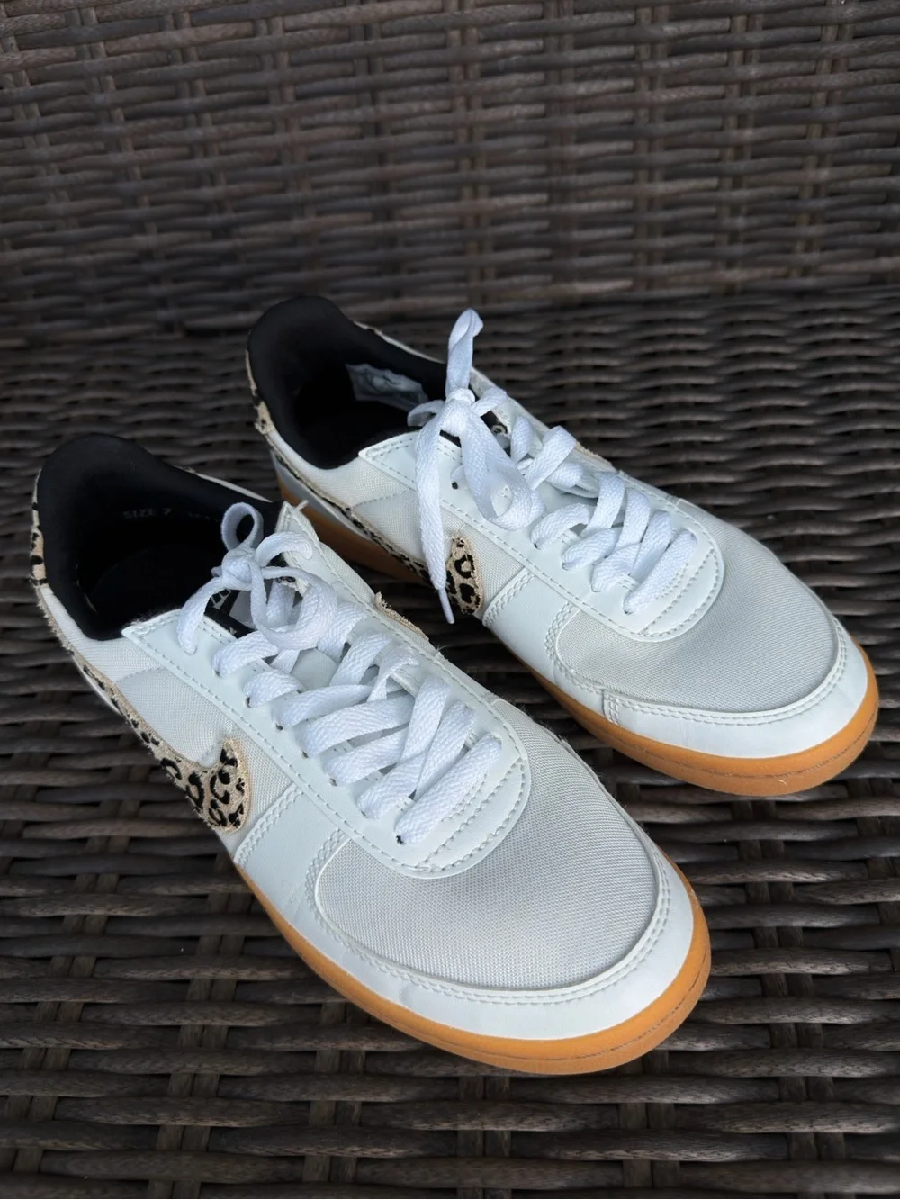 Nike Field General SE White Gum Leopard Swoosh Women’s Shoes Size 7